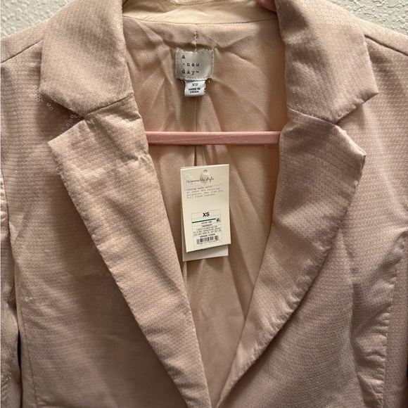 Beige Sequin Blazer - Picture 5 of 7